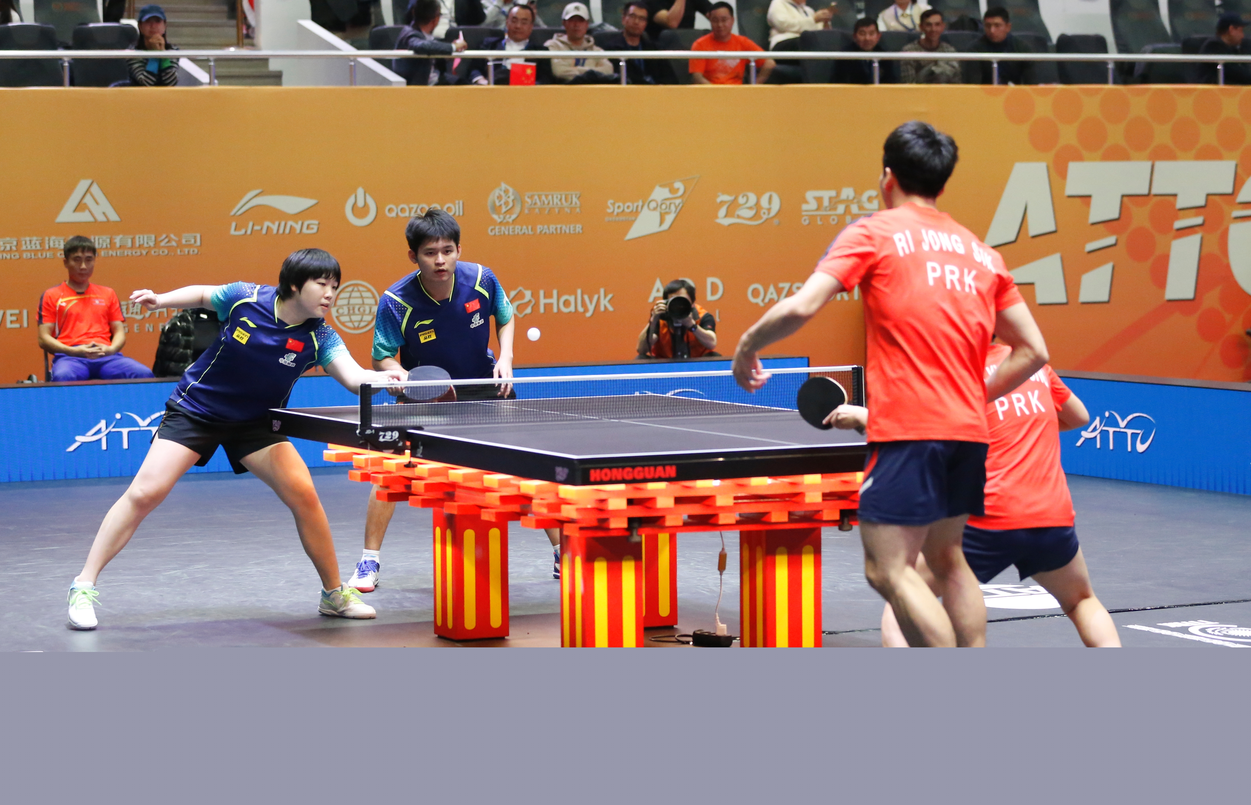 领导地位 领导地位