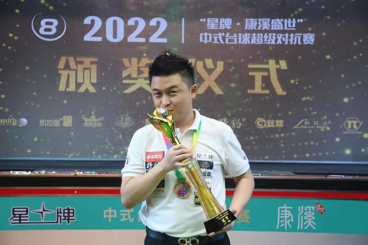 颖而出的重 颖而出的重